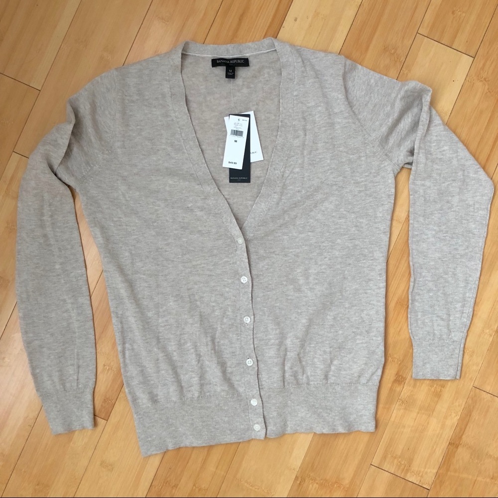 Banana Republic V Neck Cardigan